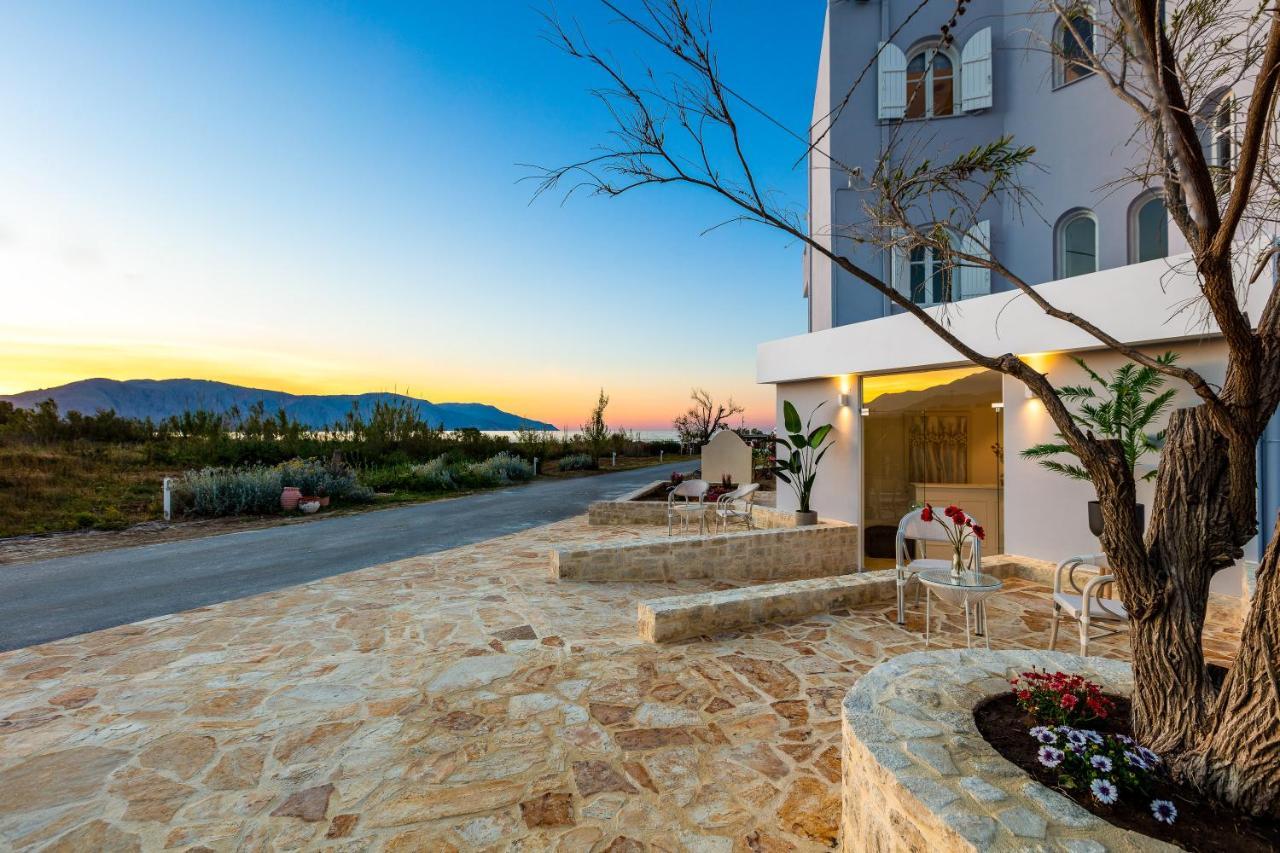 Pinelopi Beach Suites Georgioupoli Eksteriør billede
